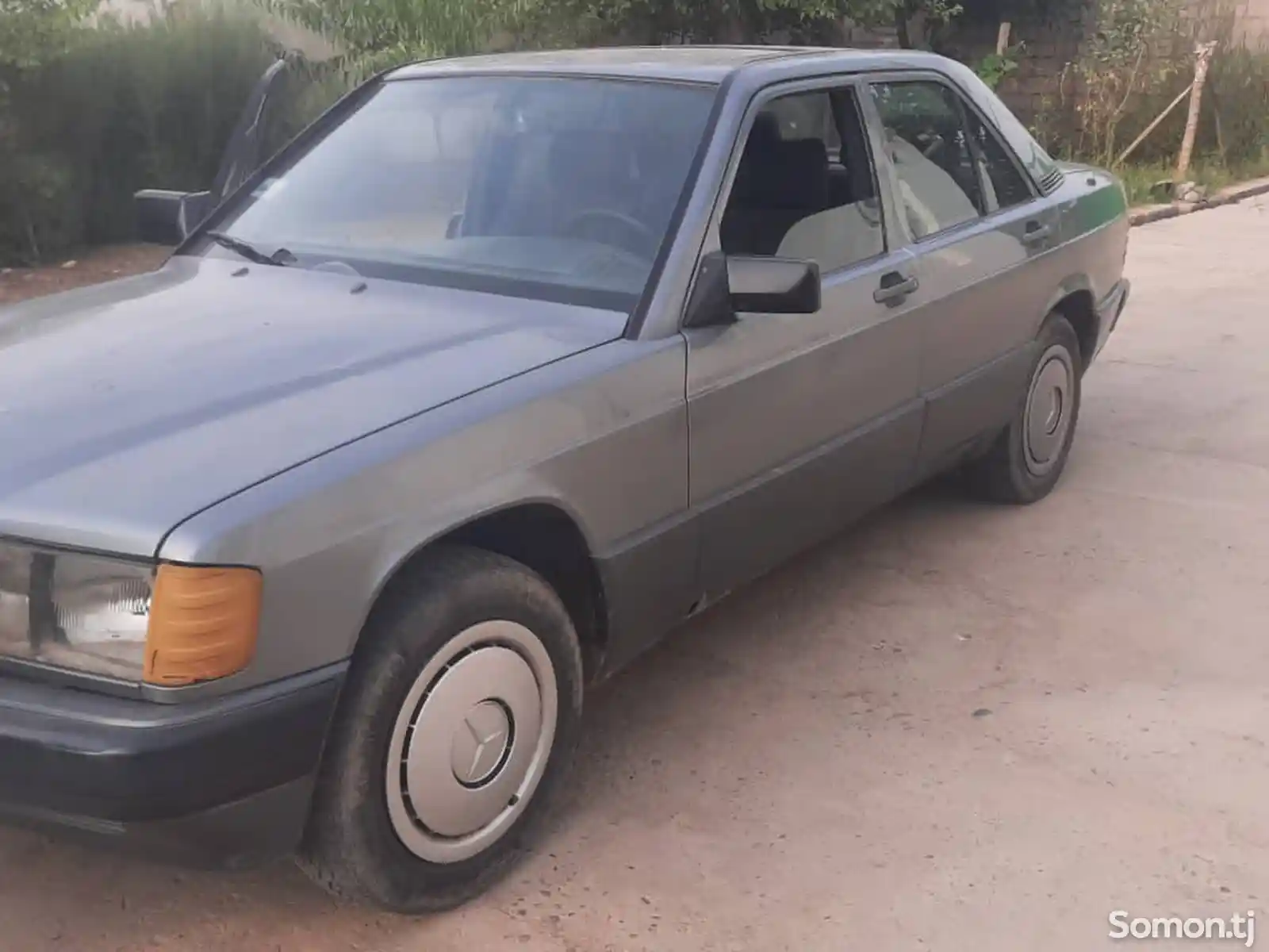 Mercedes-Benz W124, 1990-5