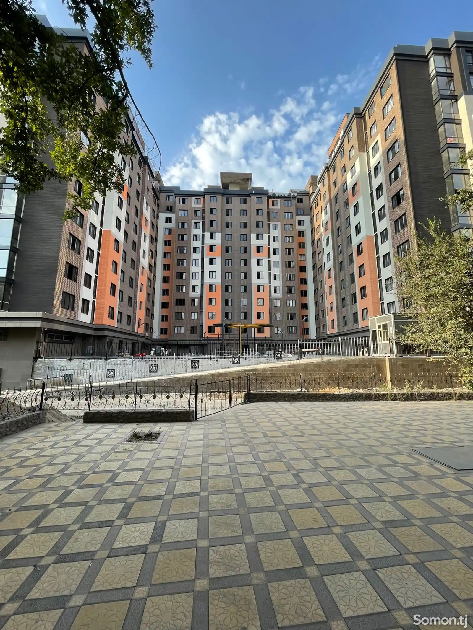 2-комн. квартира, 12 этаж, 61 м², 102 мкр-12