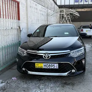 Toyota Camry, 2015