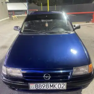 Opel Astra F, 1992