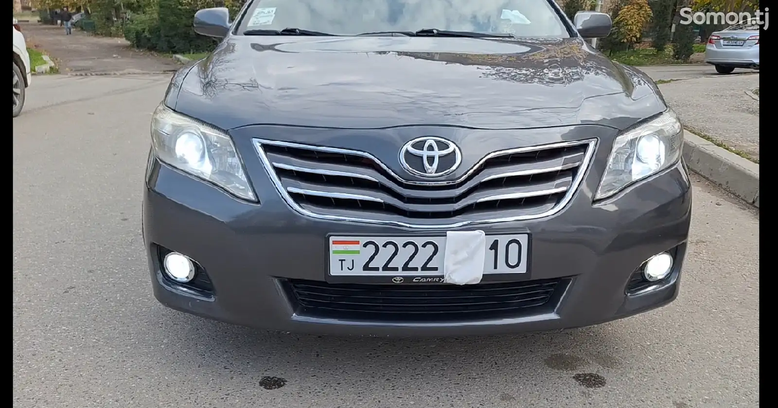 Toyota Camry, 2010-1