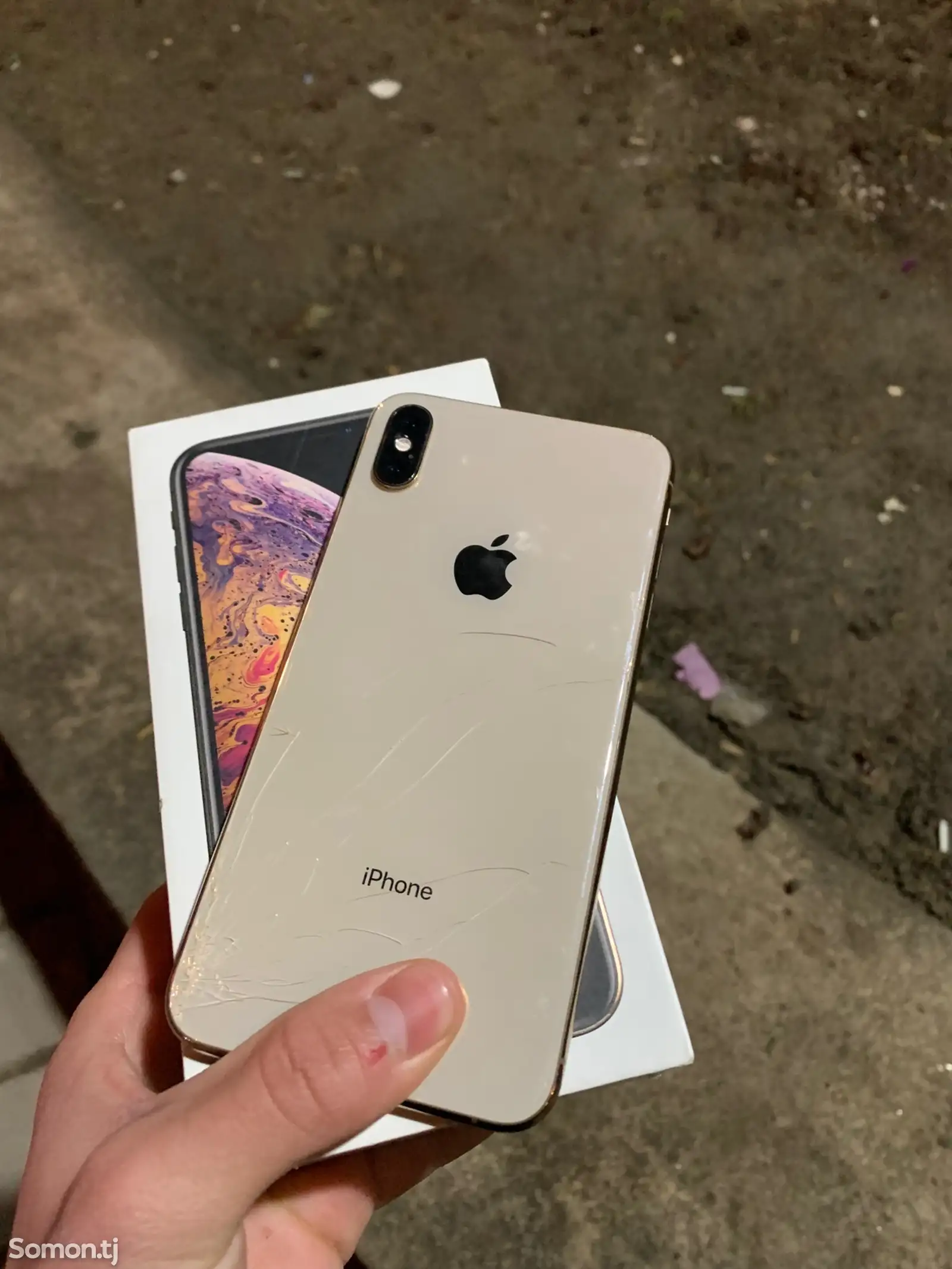 Apple iPhone Xs Max, 64 gb, Gold-1