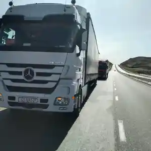 Седельный тягач Mersedes-Benz Actros, 2012