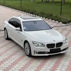 BMW 7 series, 2009