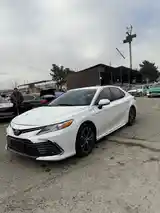 Toyota Camry, 2018-3