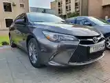 Toyota Camry, 2017-4