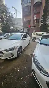 Hyundai Elantra, 2018-2