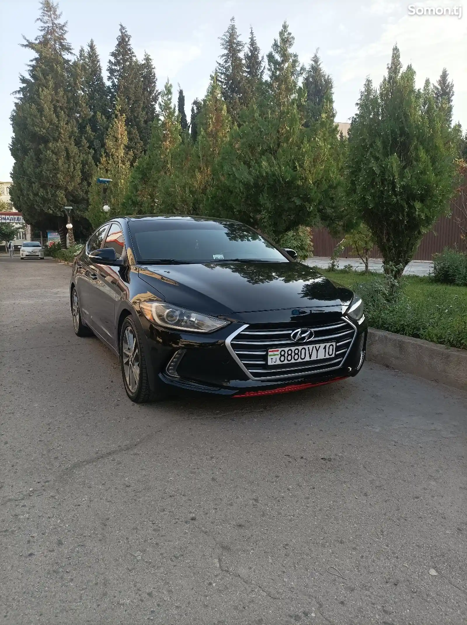 Hyundai Elantra, 2017-1