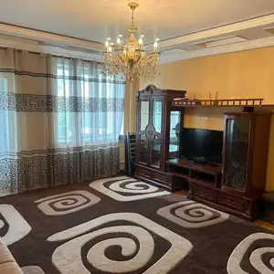 3-комн. квартира, 8 этаж, 100м², И.Сомони