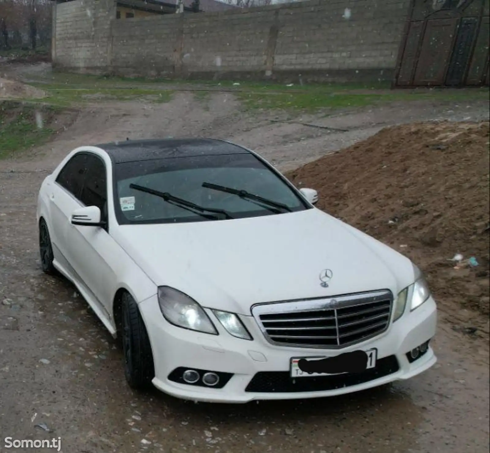 Mercedes-Benz E class, 2010-1