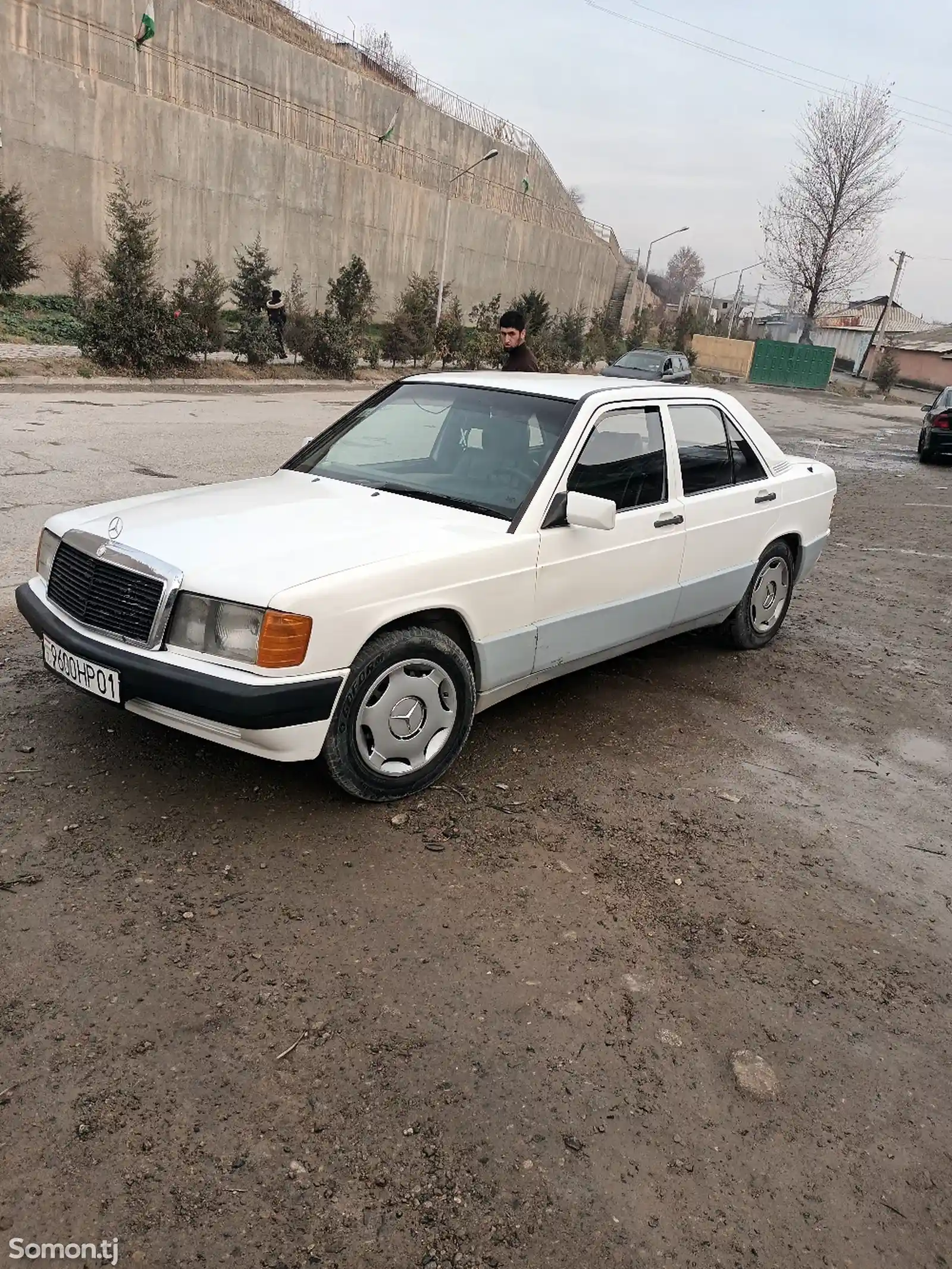 Mercedes-Benz W201, 1989-1