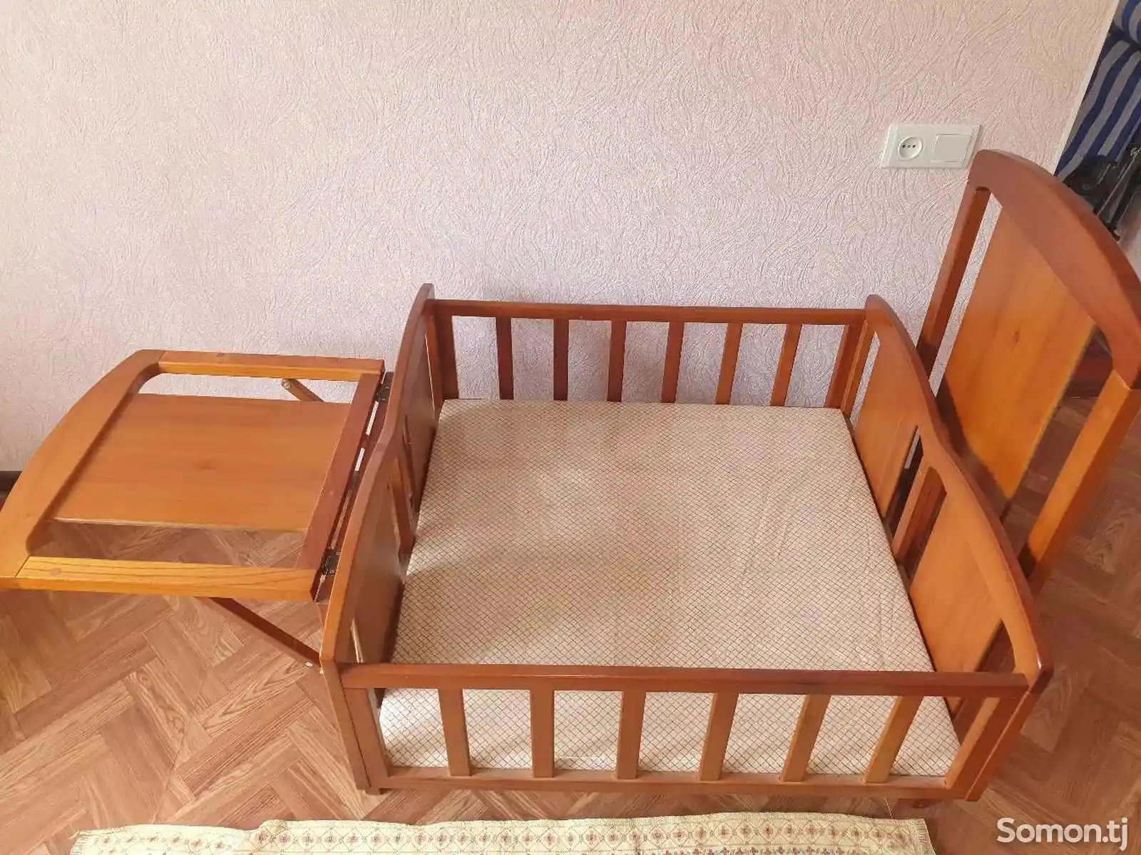 Детская кроватка-1