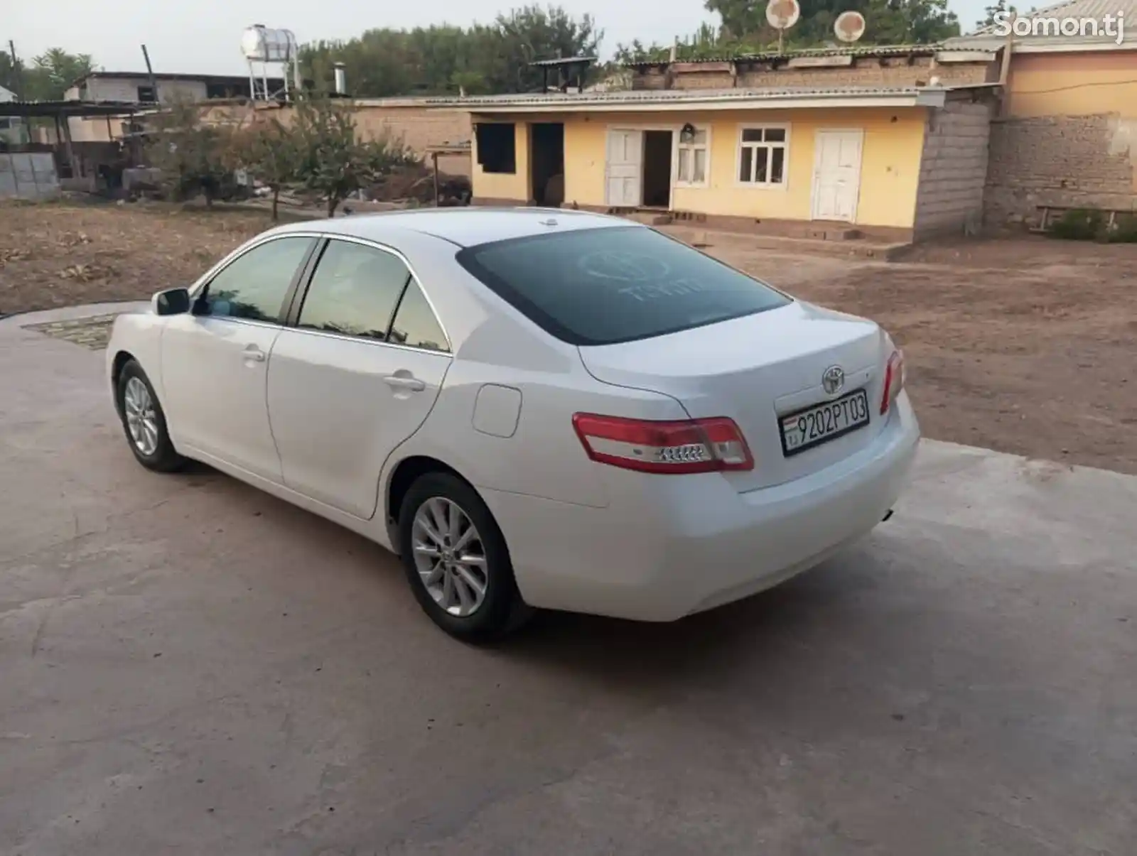 Toyota Camry, 2011-5