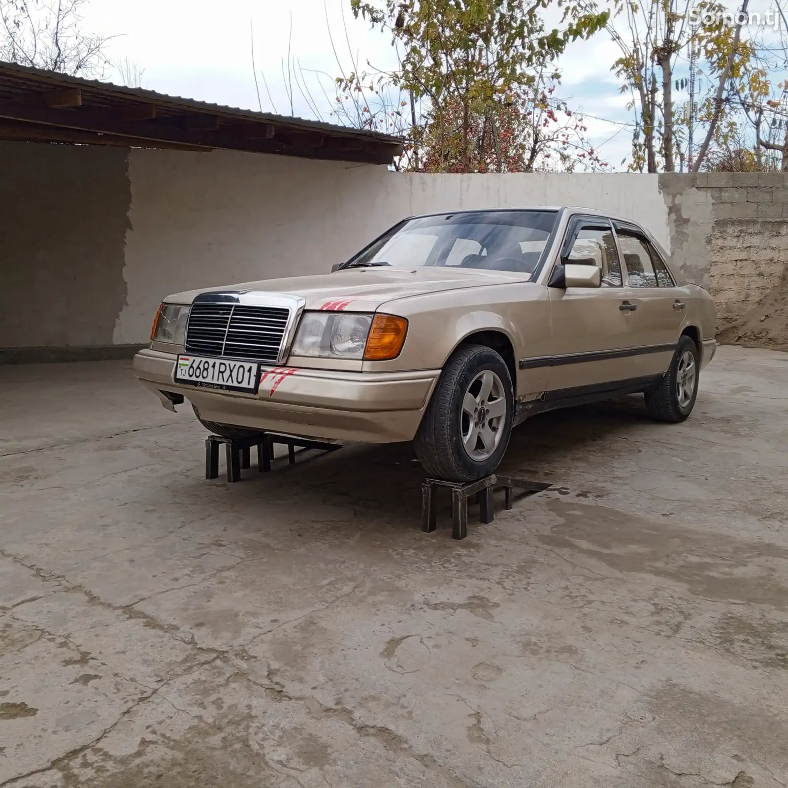 Mercedes-Benz W124, 1987-1