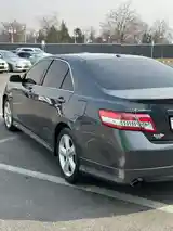 Toyota Camry, 2011-8