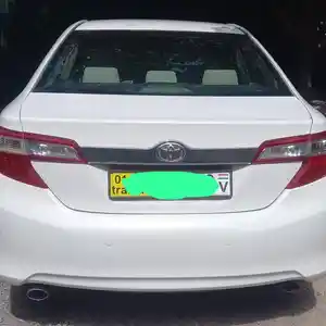 Toyota Camry, 2012