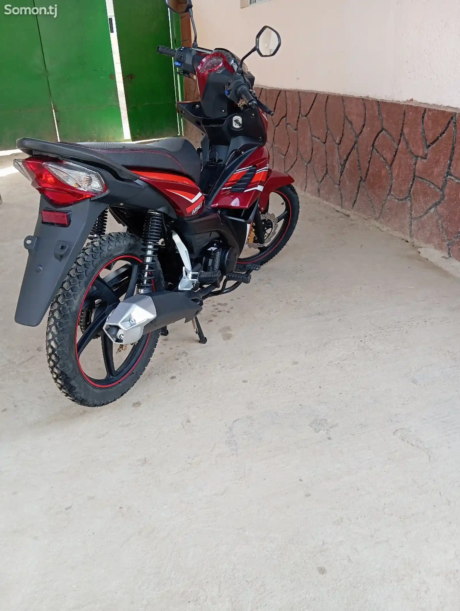 Мотоцикл-9