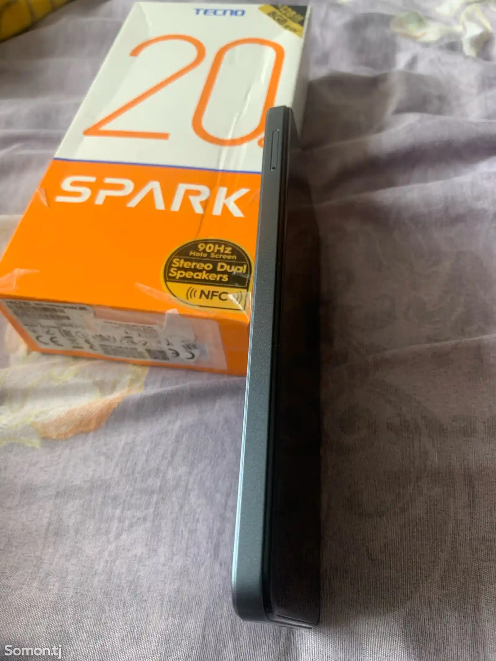 Tecno Spark 20 c-3