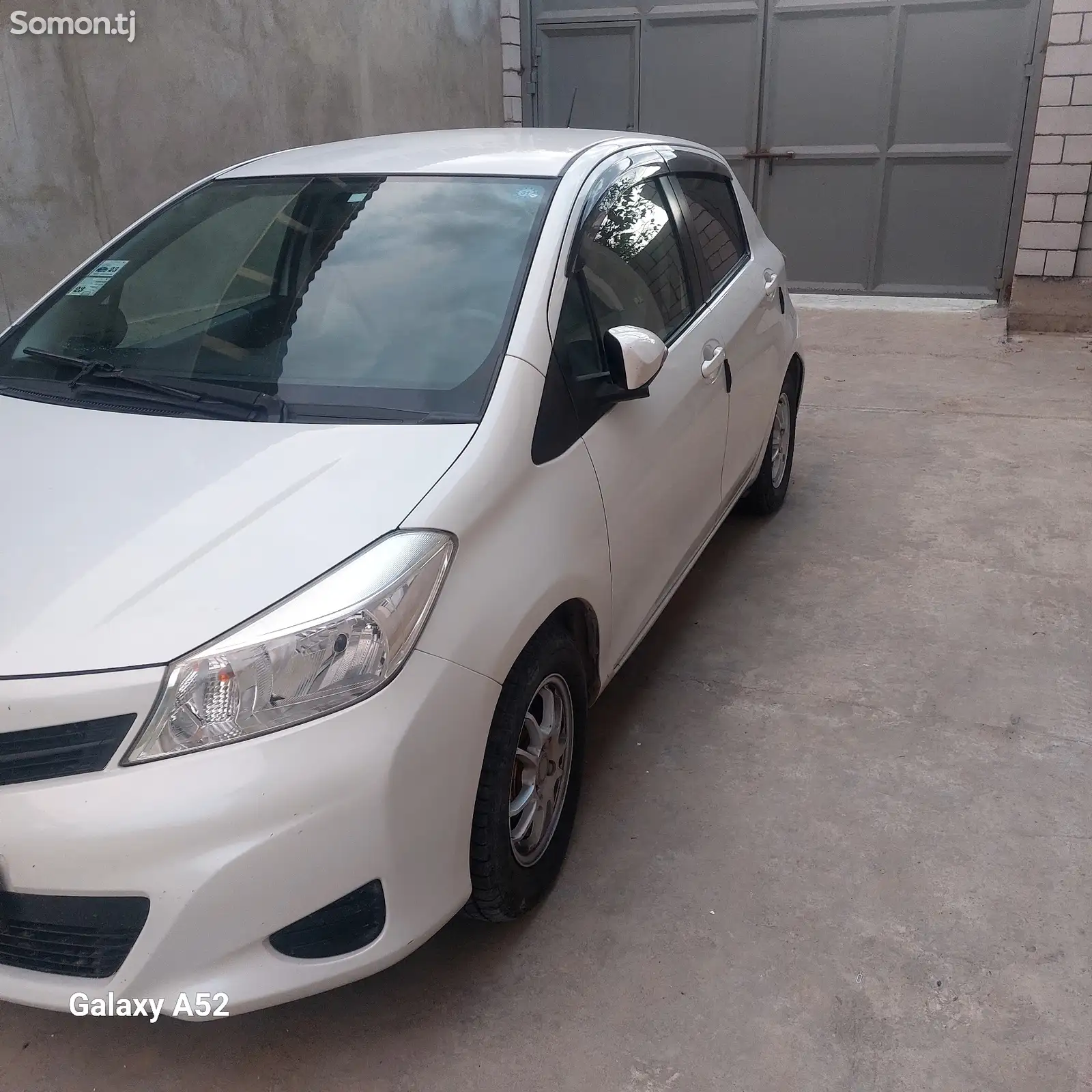 Toyota Vitz, 2011-1