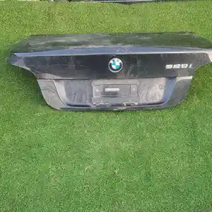 Крышка багажника от BMW E60