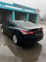 Toyota Camry, 2019-8