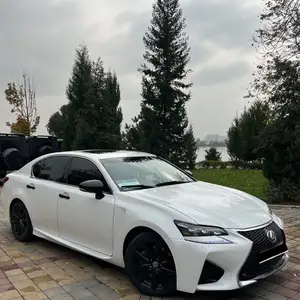 Lexus GS series, 2015