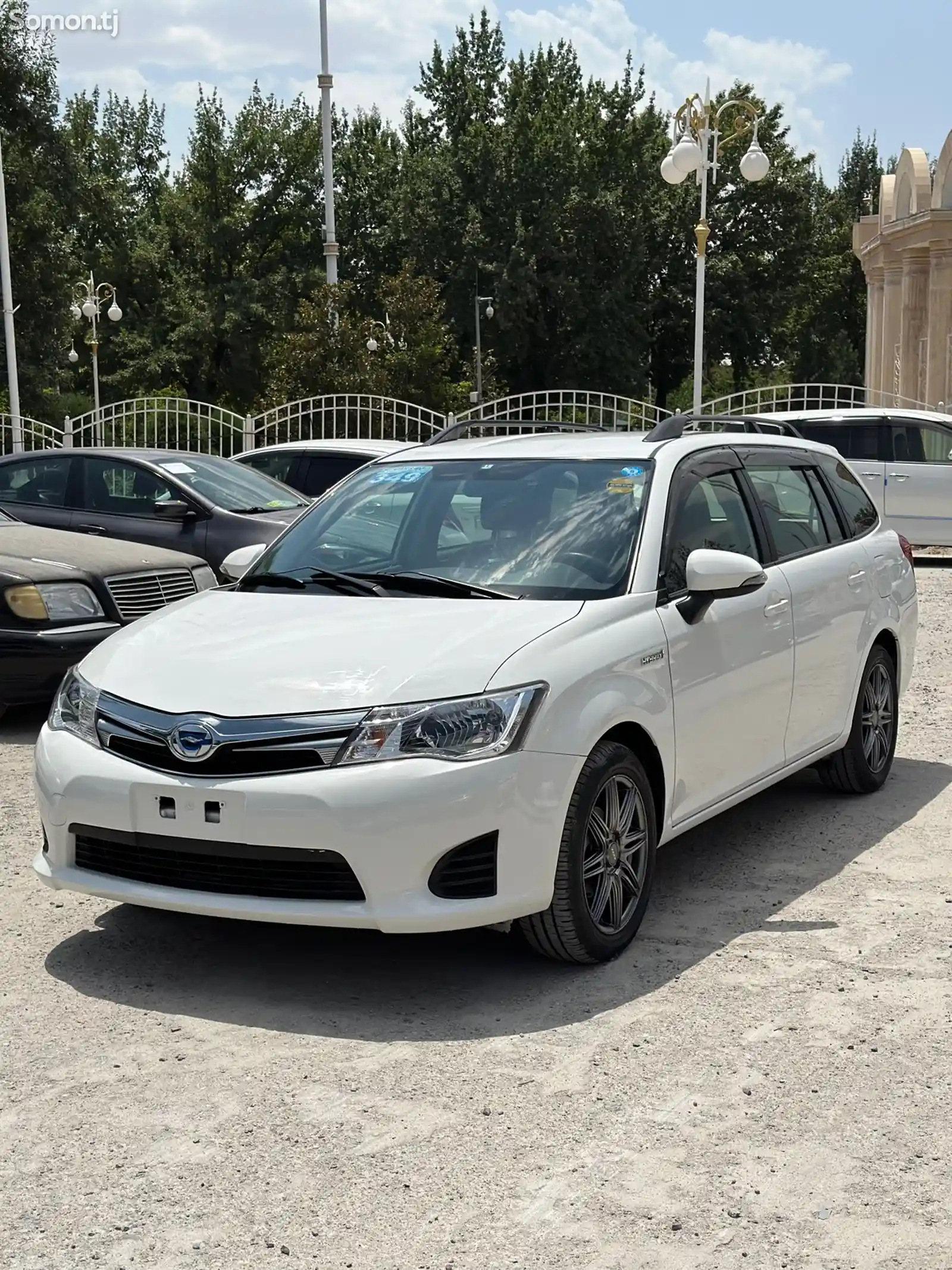 Toyota Fielder, 2015-1