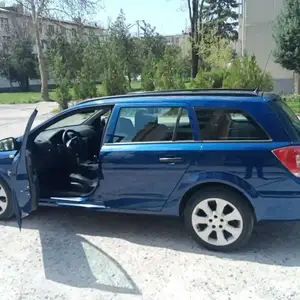 Opel Astra H, 2009