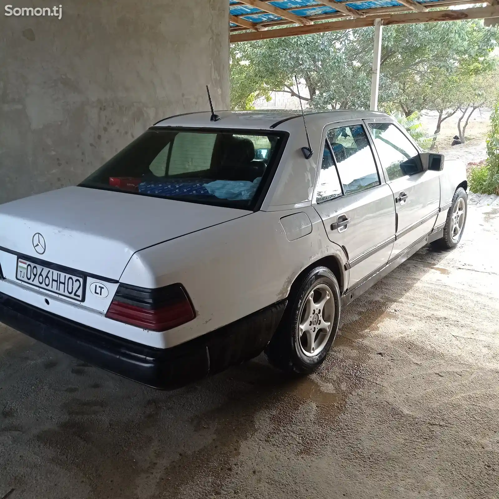 Mercedes-Benz W124, 1985-2