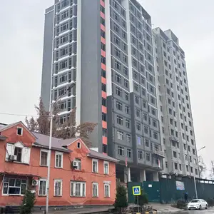 2-комн. квартира, 12 этаж, 100 м², Спартак, Ашан