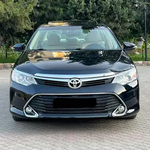 Toyota Camry, 2017