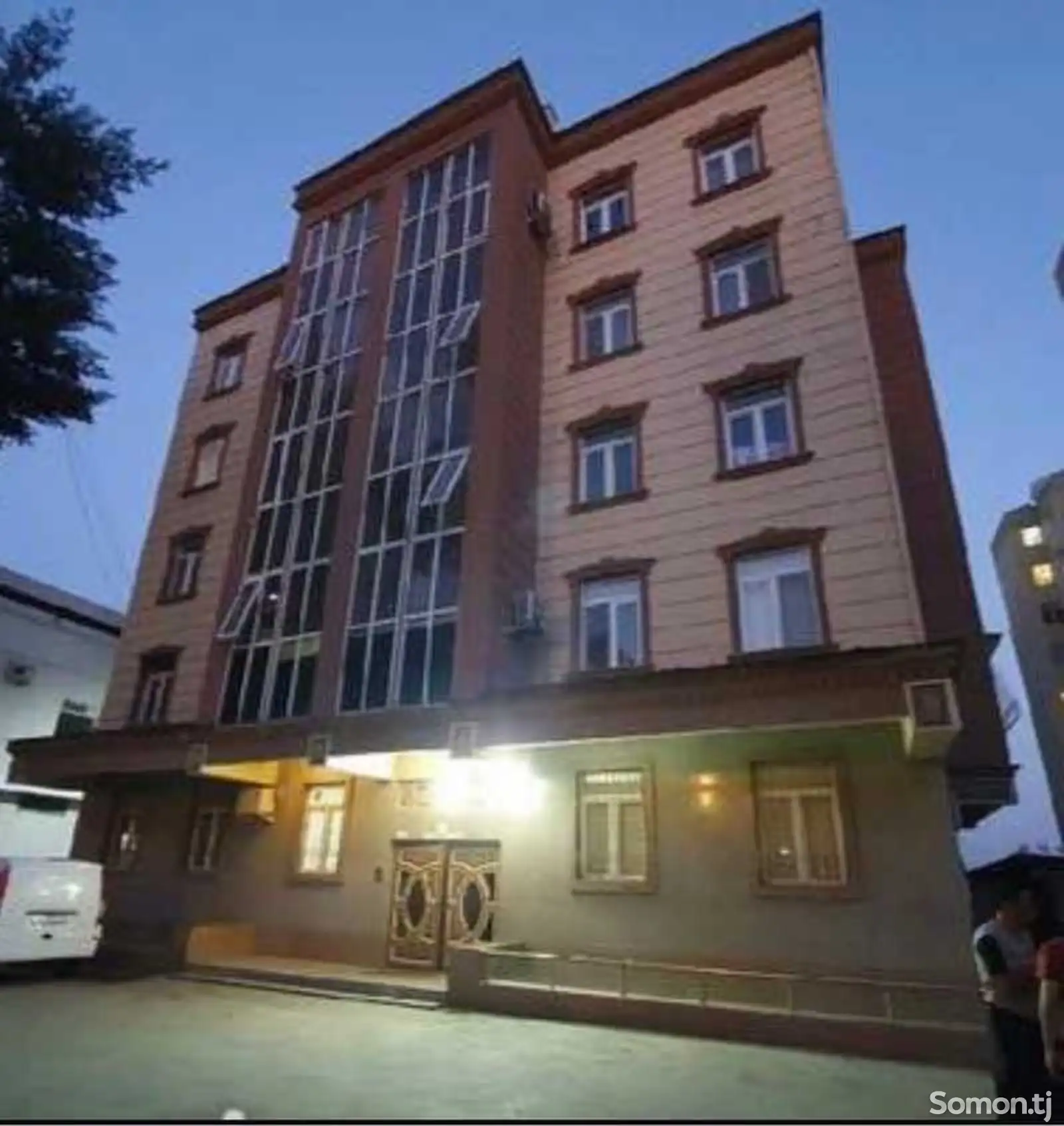 2-комн. квартира, 5 этаж, 55м², Садриддин Айнӣ-1