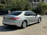 Toyota Camry, 2018-5