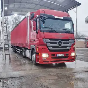 Сдельный тягач Mercedes Benz Actros 1846, 2011