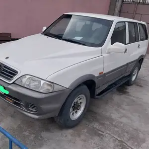 SsangYong Musso, 2001