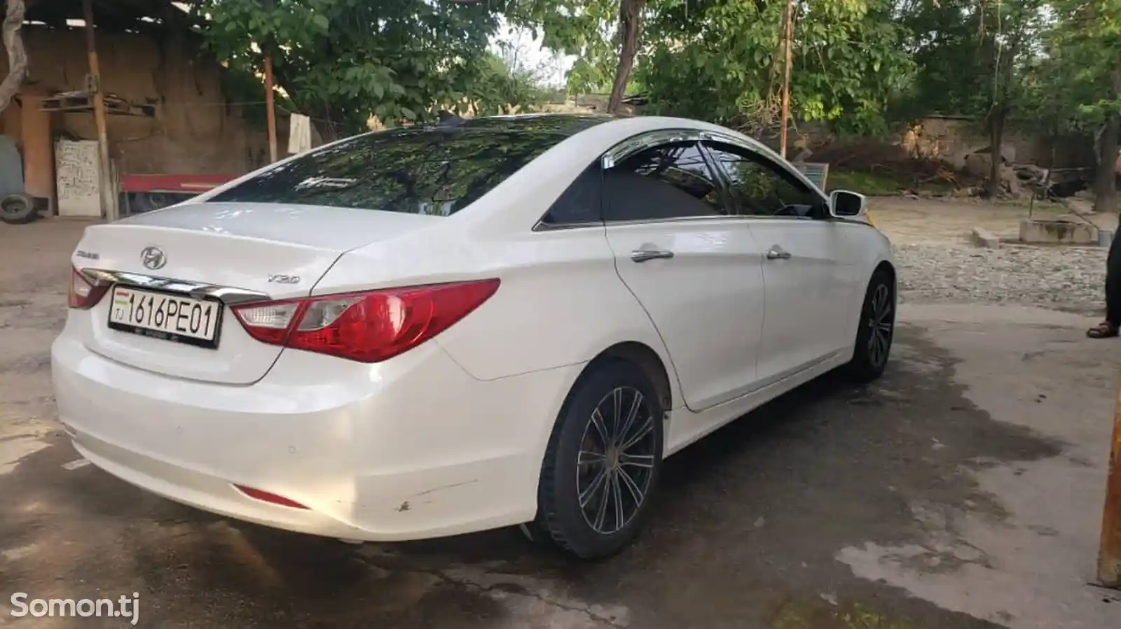 Hyundai Sonata, 2010-5