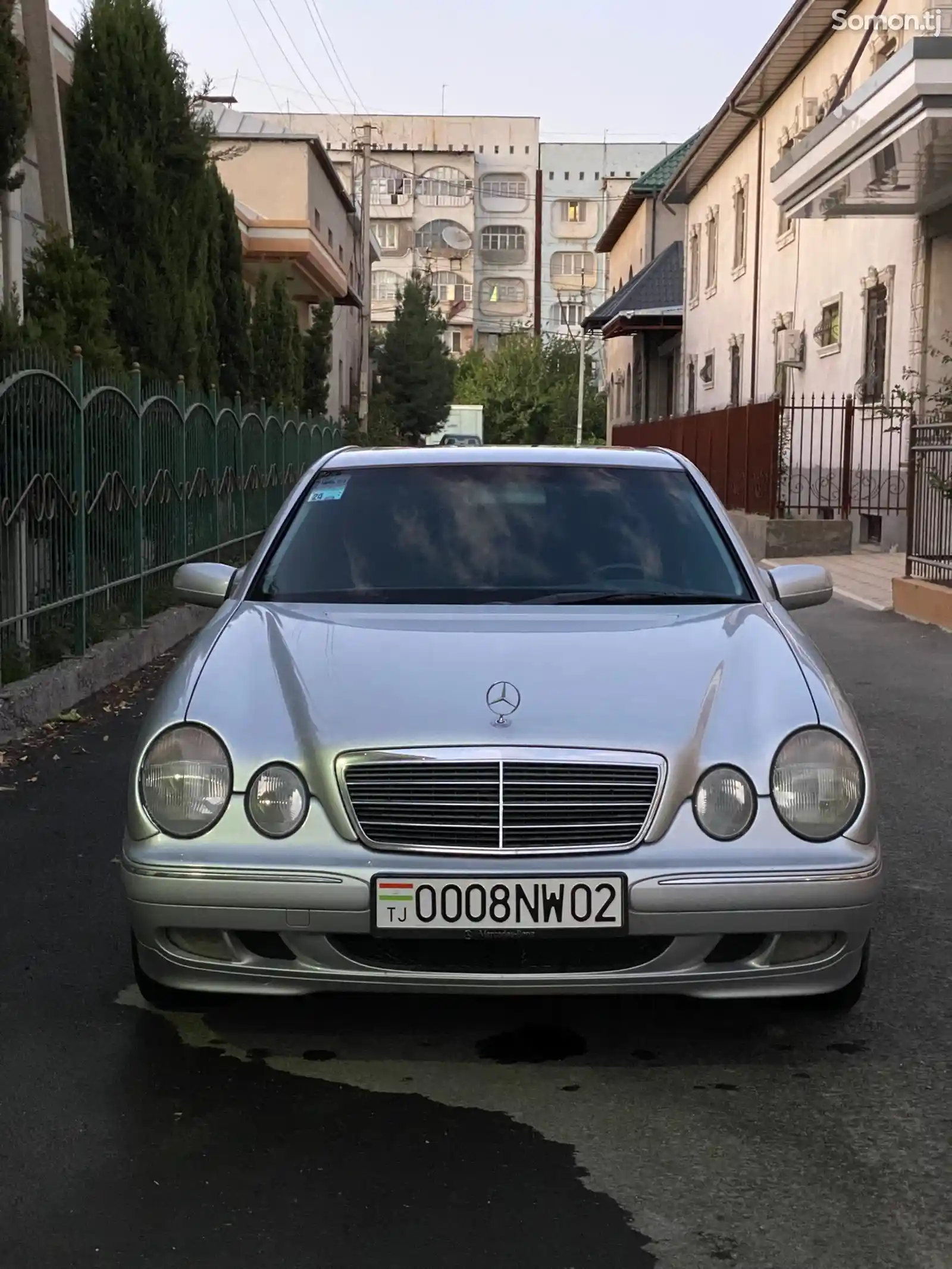 Mercedes-Benz E class, 2000-1