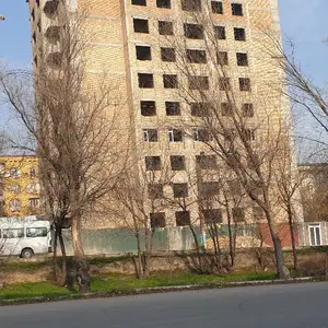 1-комн. квартира, 1 этаж, 64 м², 12 мкр