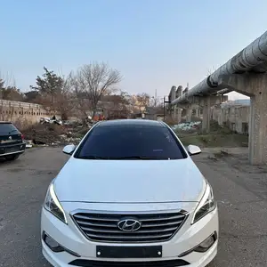 Hyundai Sonata, 2016