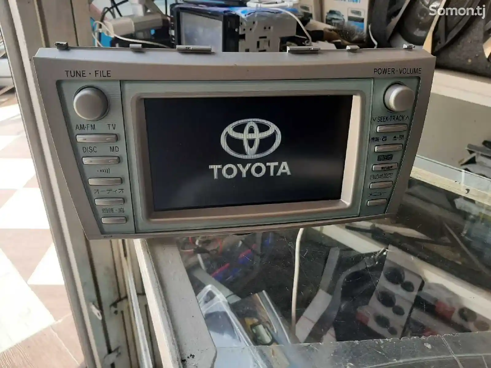 Штатный монитор для Toyota Camry v 40-1