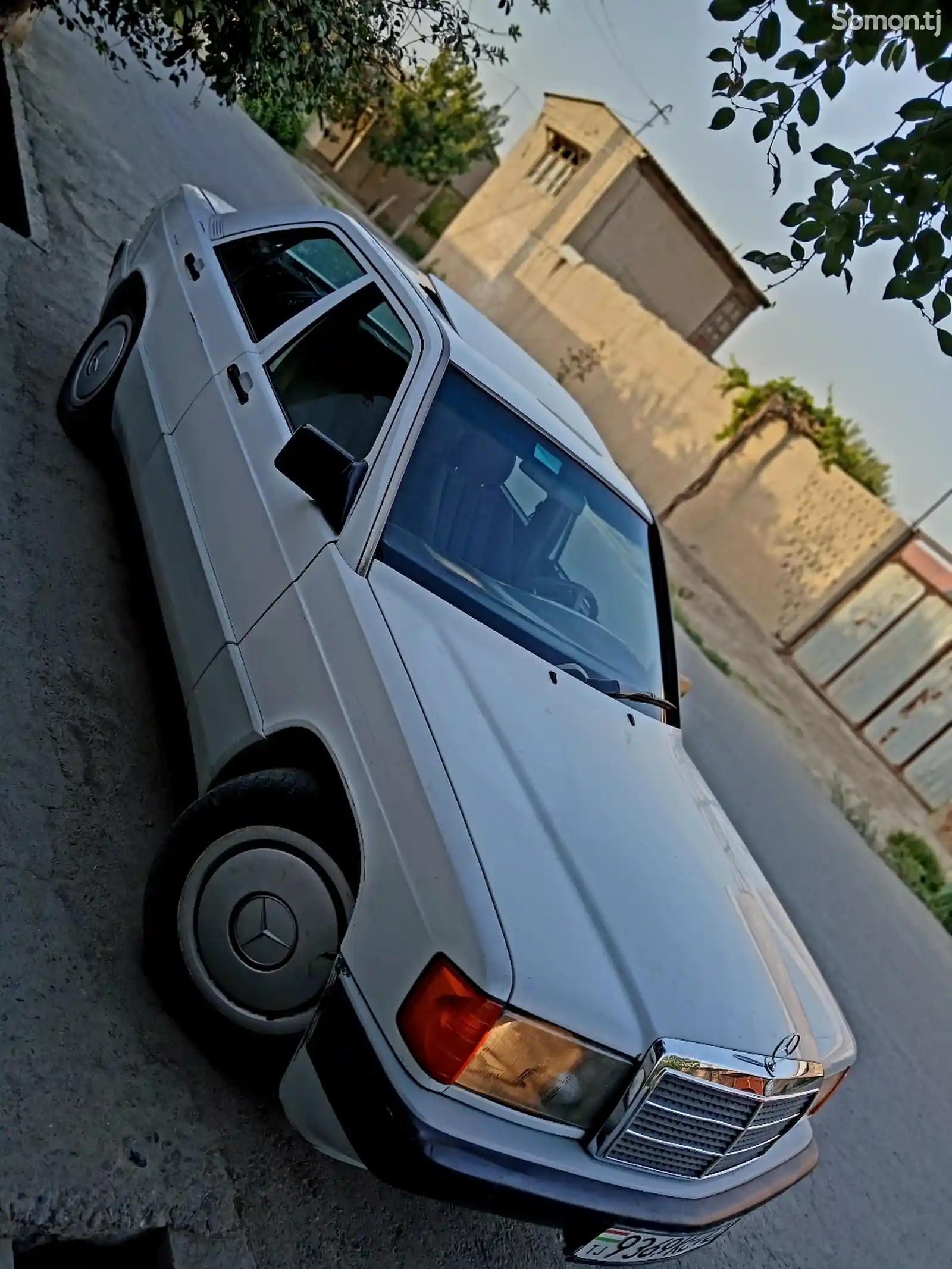 Mercedes-Benz W201, 1992-5