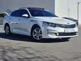 Kia K5, 2017-2