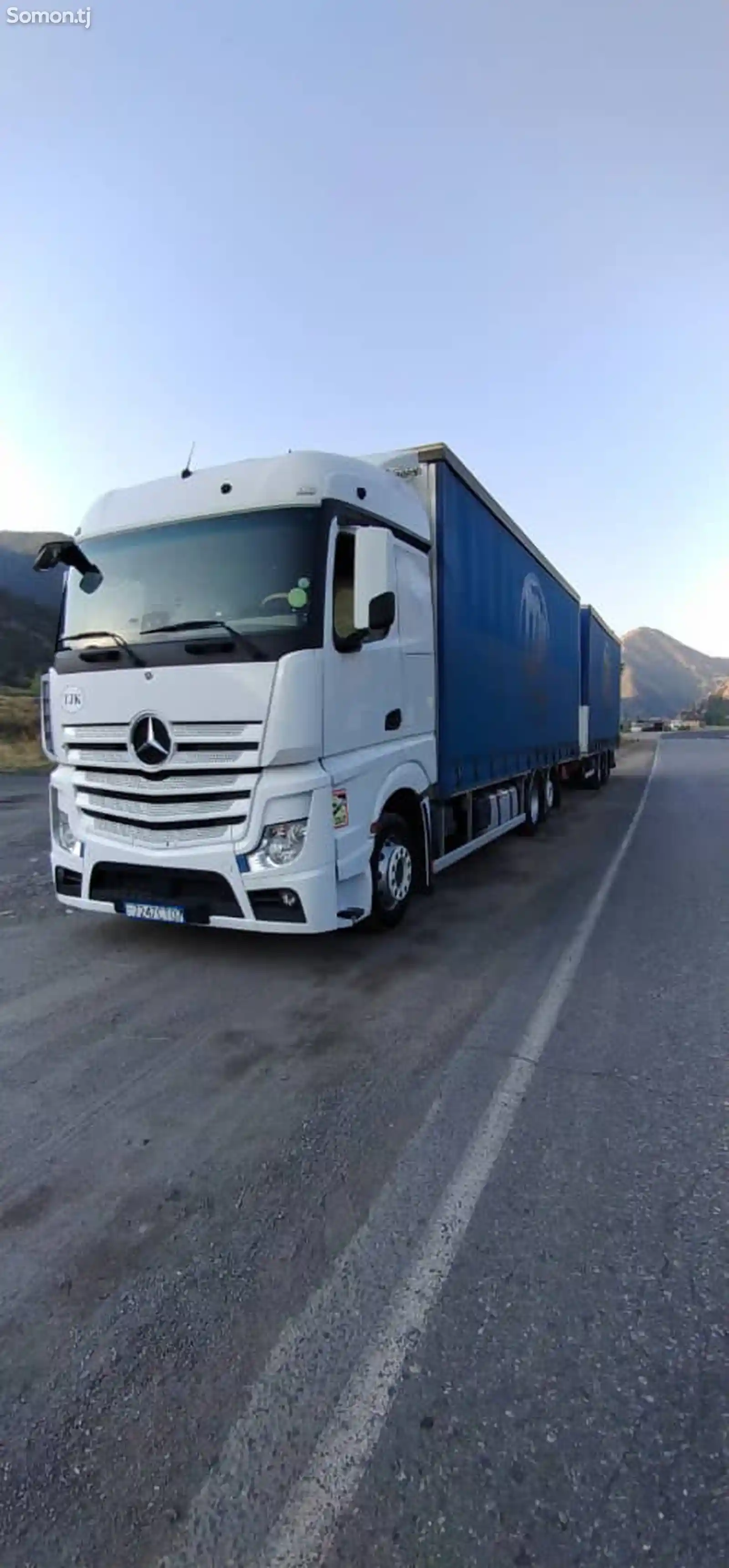 Седельный тягач Mercedes Benz Actros-1