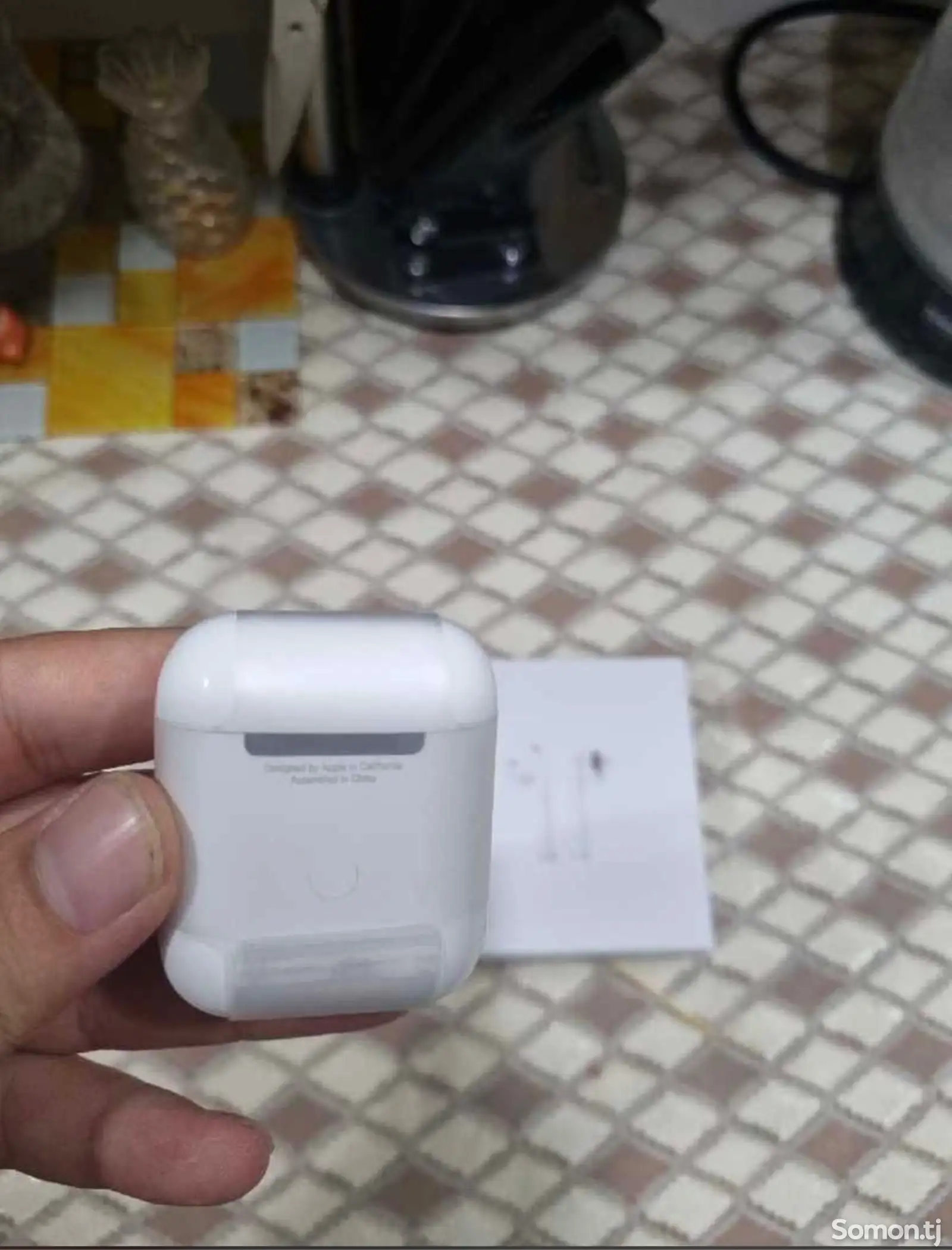 Наушники AirPods