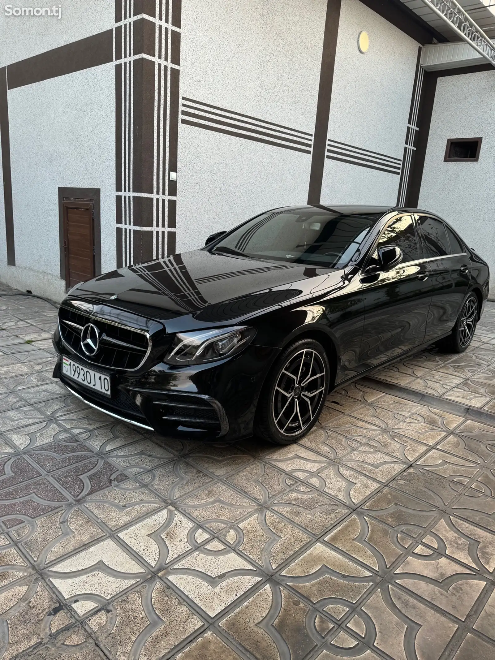 Mercedes-Benz E class, 2017-9