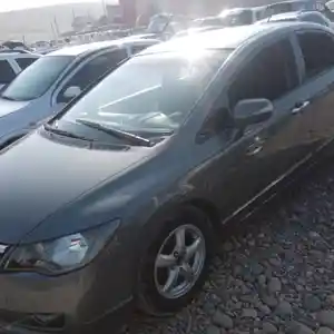 Honda Civic, 2009