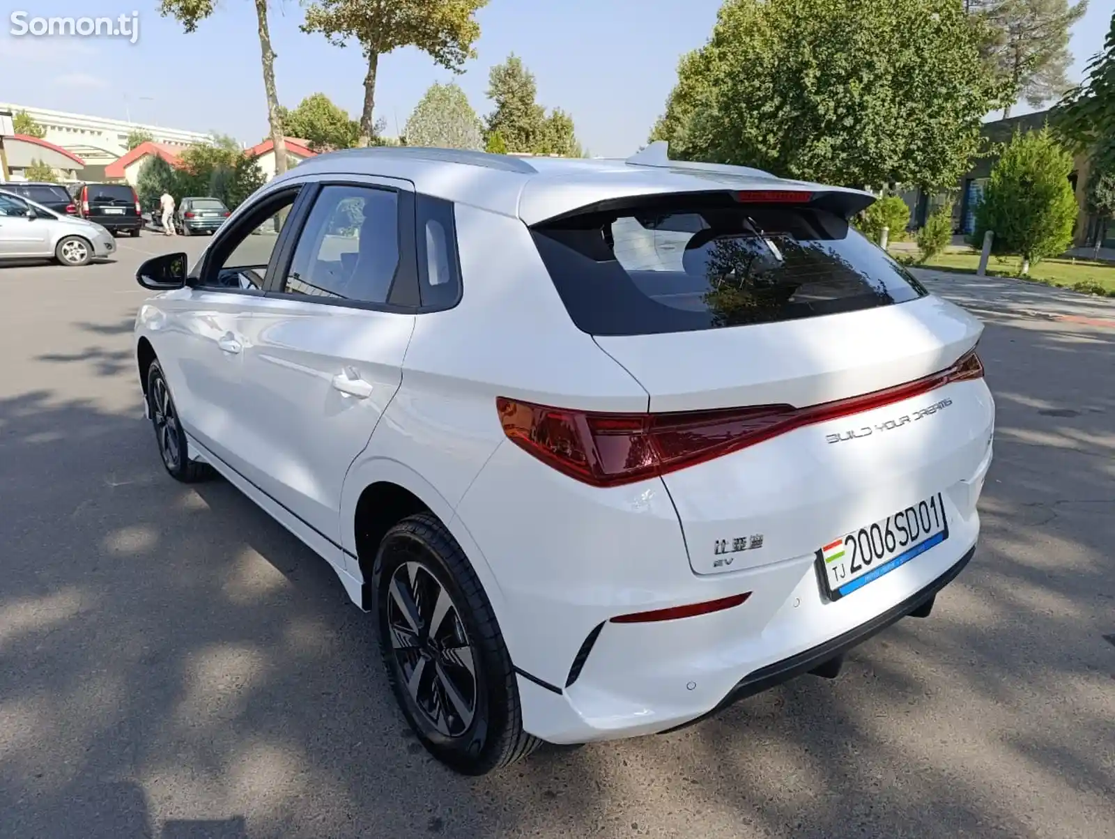 BYD E2, 2024-4