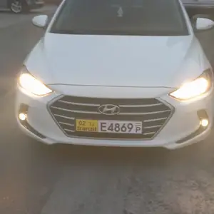 Hyundai Avante, 2016