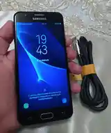 Samsung Galaxy J5 Prime-4