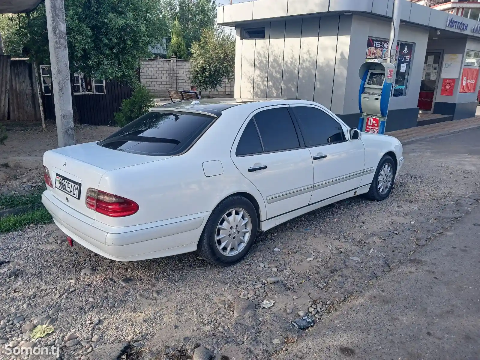 Mercedes-Benz E class, 2000-5